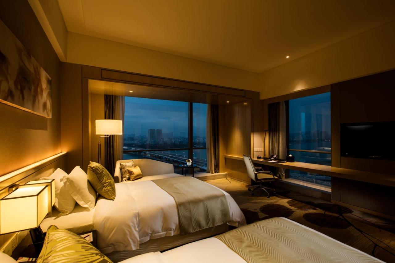 Crowne Plaza Fuzhou Riverside By Ihg ภายนอก รูปภาพ