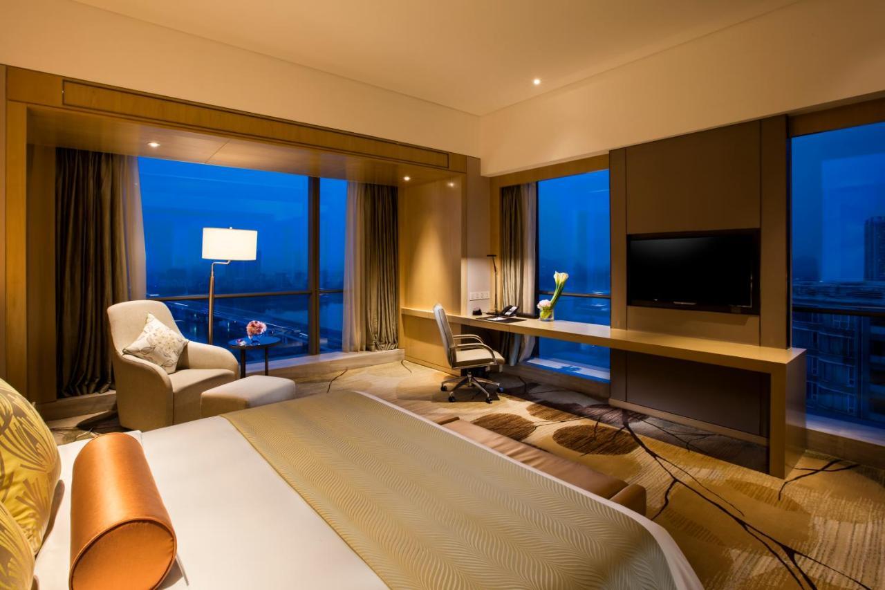 Crowne Plaza Fuzhou Riverside By Ihg ภายนอก รูปภาพ