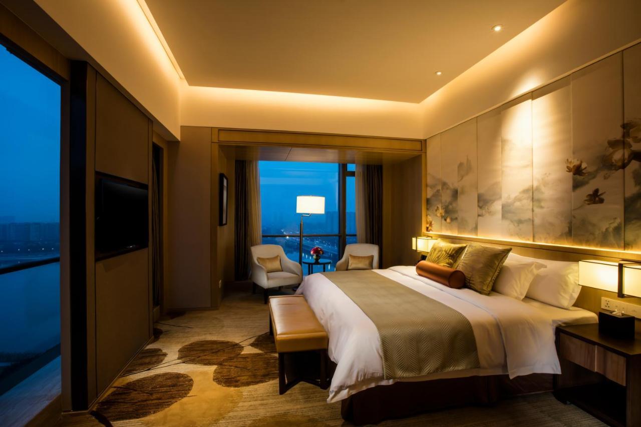 Crowne Plaza Fuzhou Riverside By Ihg ภายนอก รูปภาพ